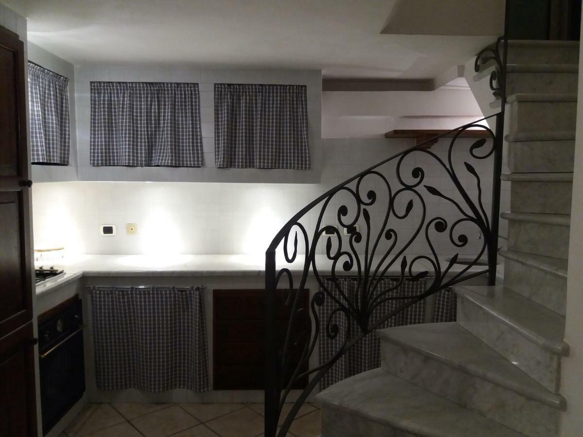 Raffinato Bilocale A Lido Di Camaiore Vicino Al Mare Екстериор снимка